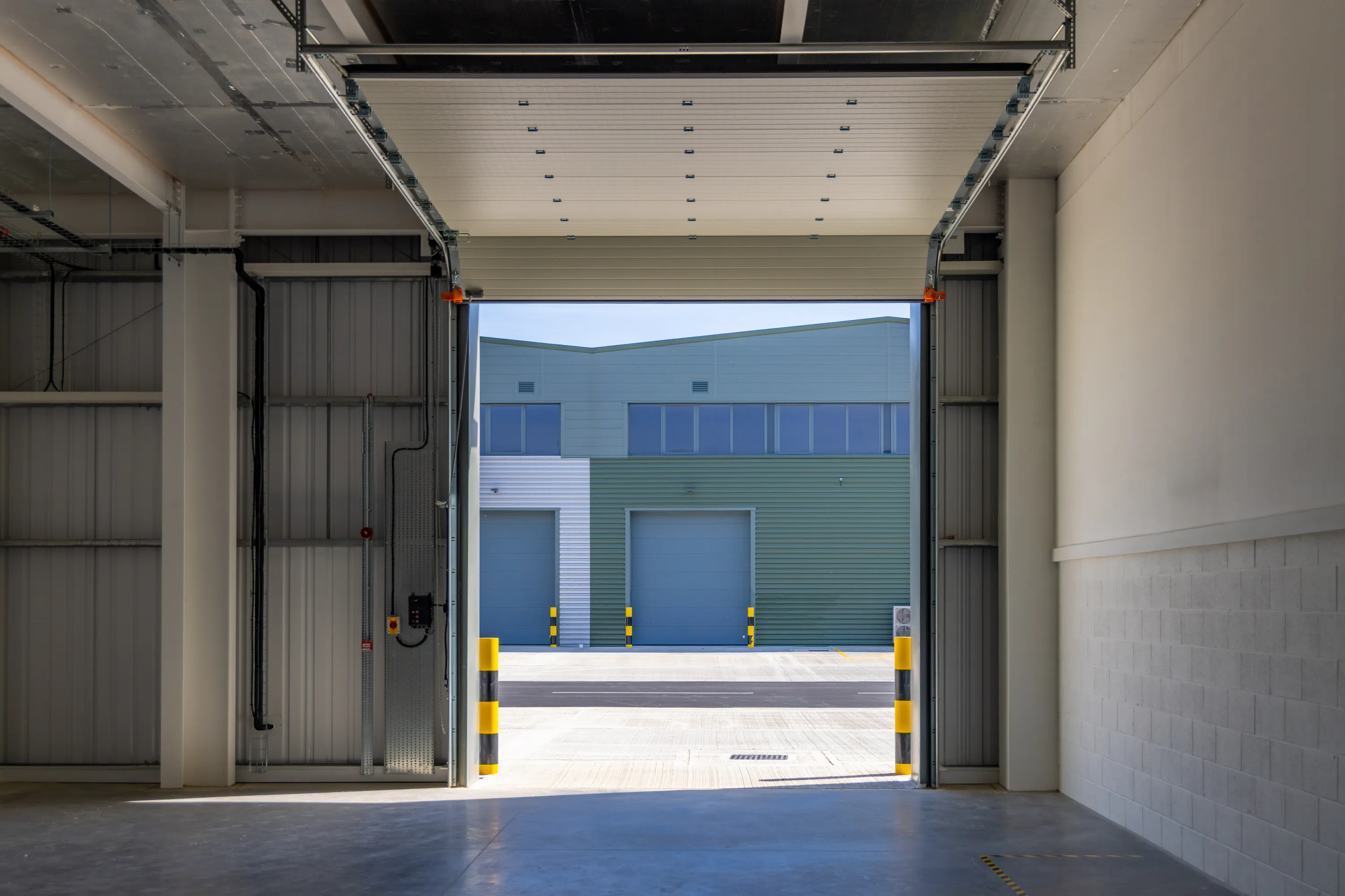 Unit 1 T45, Aire Valley Road, Leeds, West Yorkshire, LS9 0AA