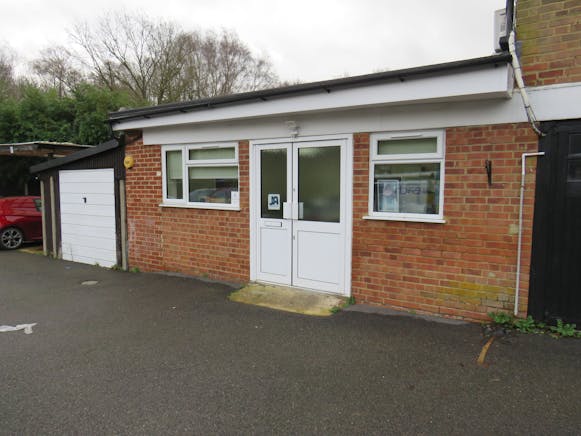 Old Bakery Mews, Farnborough, Offices To Let - IMG_1937.JPG