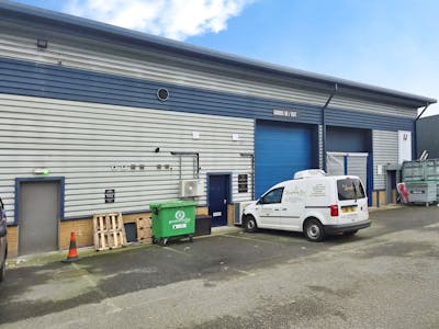 Unit 2, 55 Progress Road, Leigh-on-Sea, Industrial To Let - 6513aab8-WhatsApp 20Image 202026-02-03 20at 2012.23.30 (1).jpeg