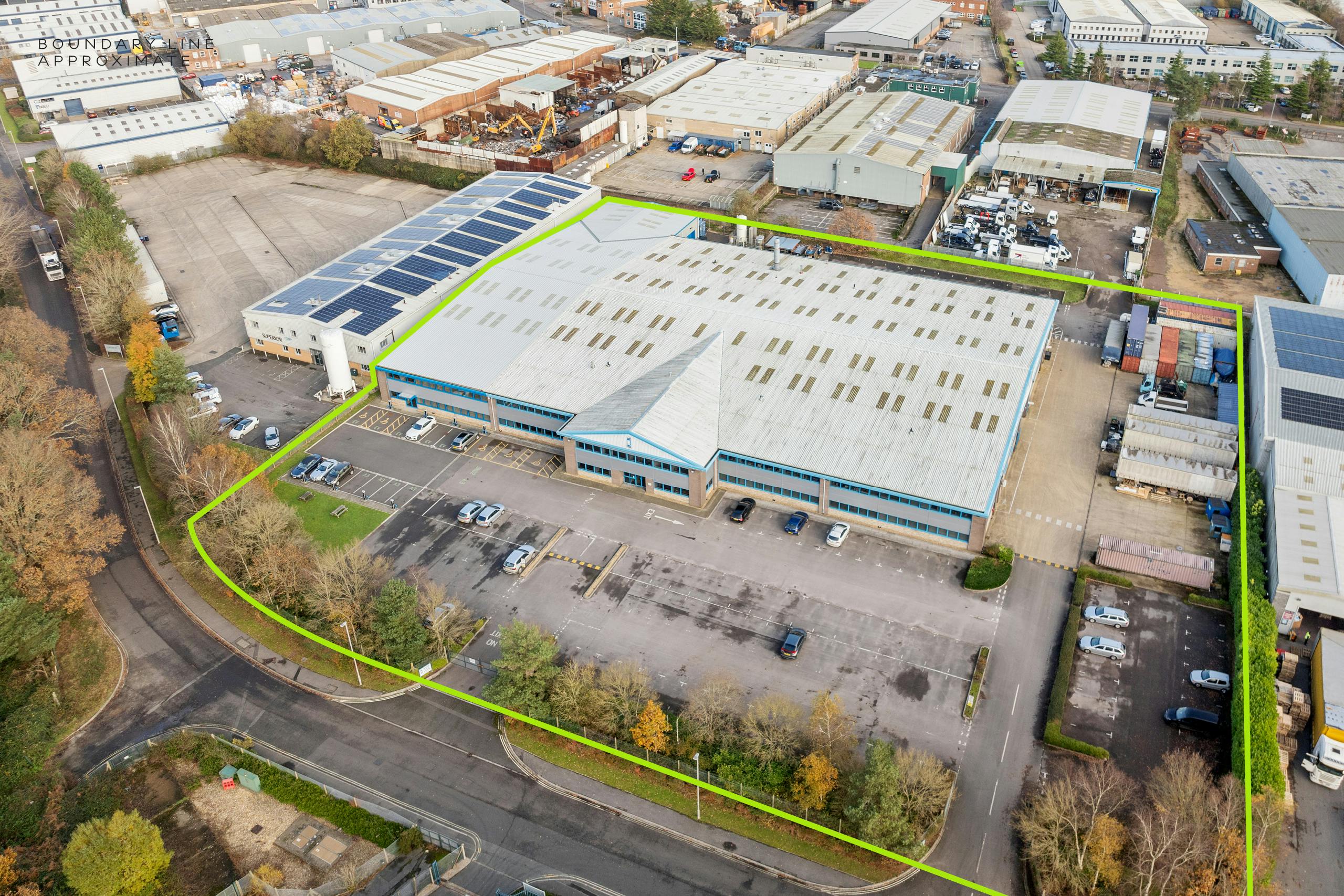 Retail/Shop in Wimborne - photo 2