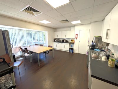 First Floor Office Premises, Oak House, Godalming, Office / Serviced Office To Let - 1000033551.jpg