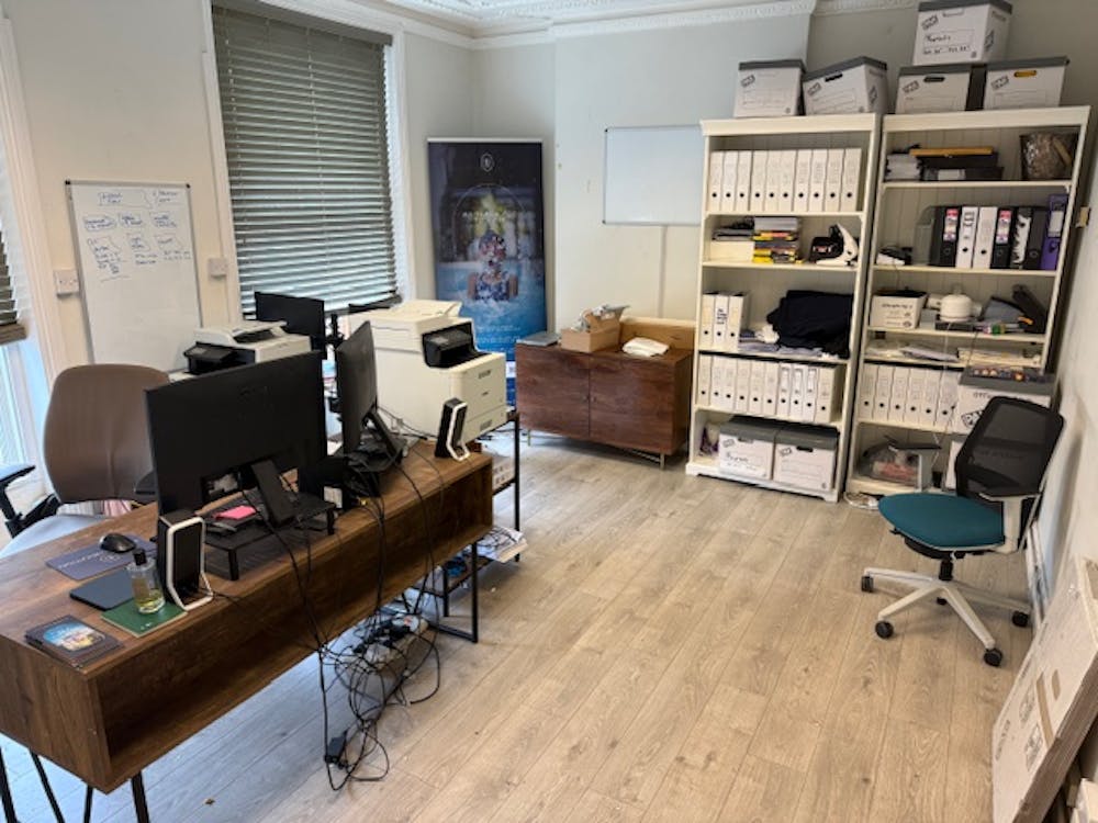 1st Floor, 392 Richmond Road, Twickenham, Office To Let - image2.jpeg