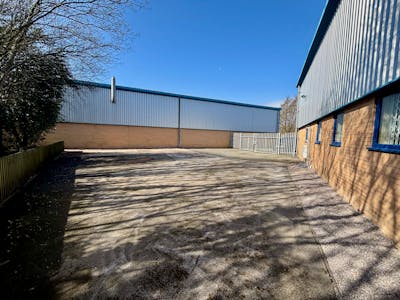 Unit B1, The Laurels Business Park, Cardiff, Industrial To Let - IMG_7622.jpeg
