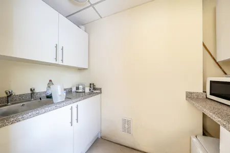 41 The Broadway, London, Office To Let - 1-6a2b6a7bb39dc-1478971-11-6a2ab9473ba9a-1.jpg