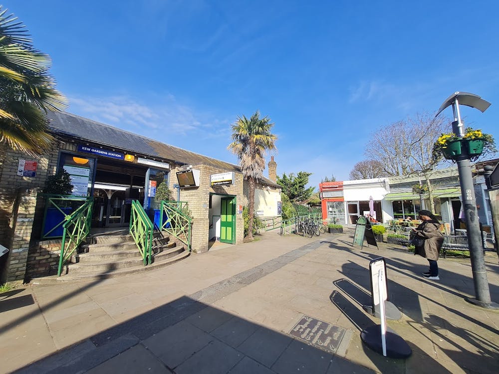 114 North Road, Kew Plaza - 20260303_104907.jpg