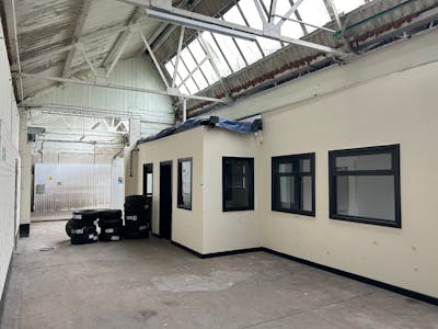 107 Whitchurch Road, Shrewsbury, Trade Counter To Let - 5.jpg