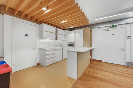 11-29 Fashion Street, London, Office To Let - OLBC13 FashionStreet1 9.JPG