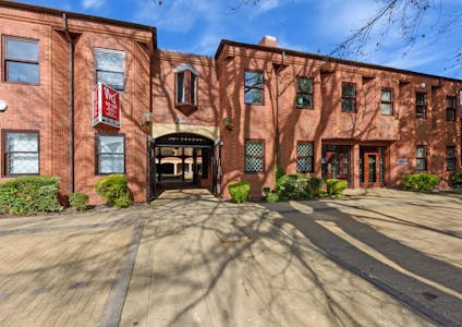 Unit 6 The Cloisters, 11-12 George Road, Birmingham, Office To Let - 6 The Cloisters_010.jpg