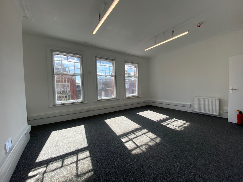 152 Camden High Street - IMG_2685.jpg