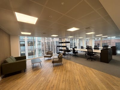 10 Lloyd's Avenue, St. Olaves House, London, Office To Let - IMG_6530.jpg