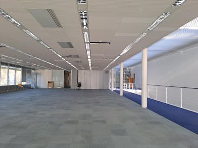 Southwater Business Park, Southwater, West Sussex, Office To Let - 20251210_122753.jpg