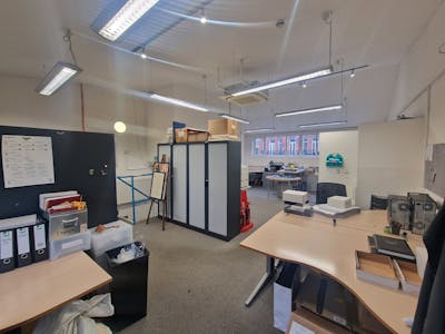 Unit 1 Peterley Business Centre, London, Office / Retail / Showroom / Warehouse For Sale - 20241106_114044.jpg