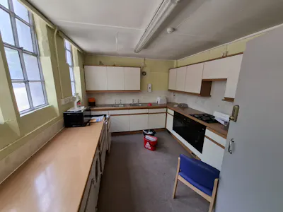 Radford Avenue Centre, Kidderminster, D1 (Non Residential Institutions) For Sale - 20260625_124347.jpg