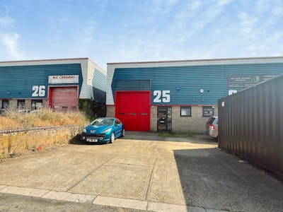 25 Farriers Way, Southend-on-Sea, Industrial To Let - user_edited_photo-c3e7cfe0_user-edited-b67b95d0-c3.jpg