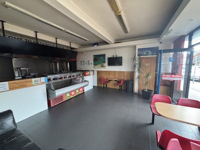 33,33a,35 &35a Station Road, Burgess Hill, Investment For Sale - IMG_0224.jpeg