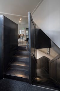 5 Crescent Row, Farringdon, Office To Let - Feature Staircase