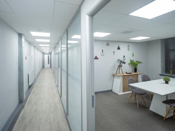 Units 10 & 11, Block 8 Spiersbridge Terrace, Glasgow, Industrial To Let - 6793-018©McAteer.jpg