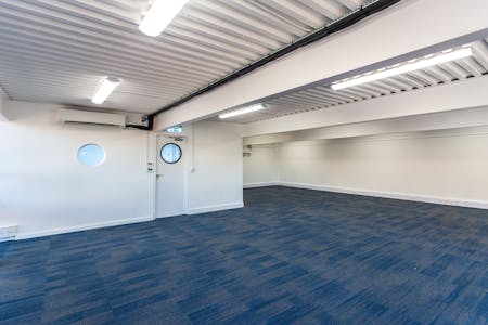 Unit 3 Bittern Place, Wood Green, Industrial To Let - HLP_OB_240829_9040.jpg