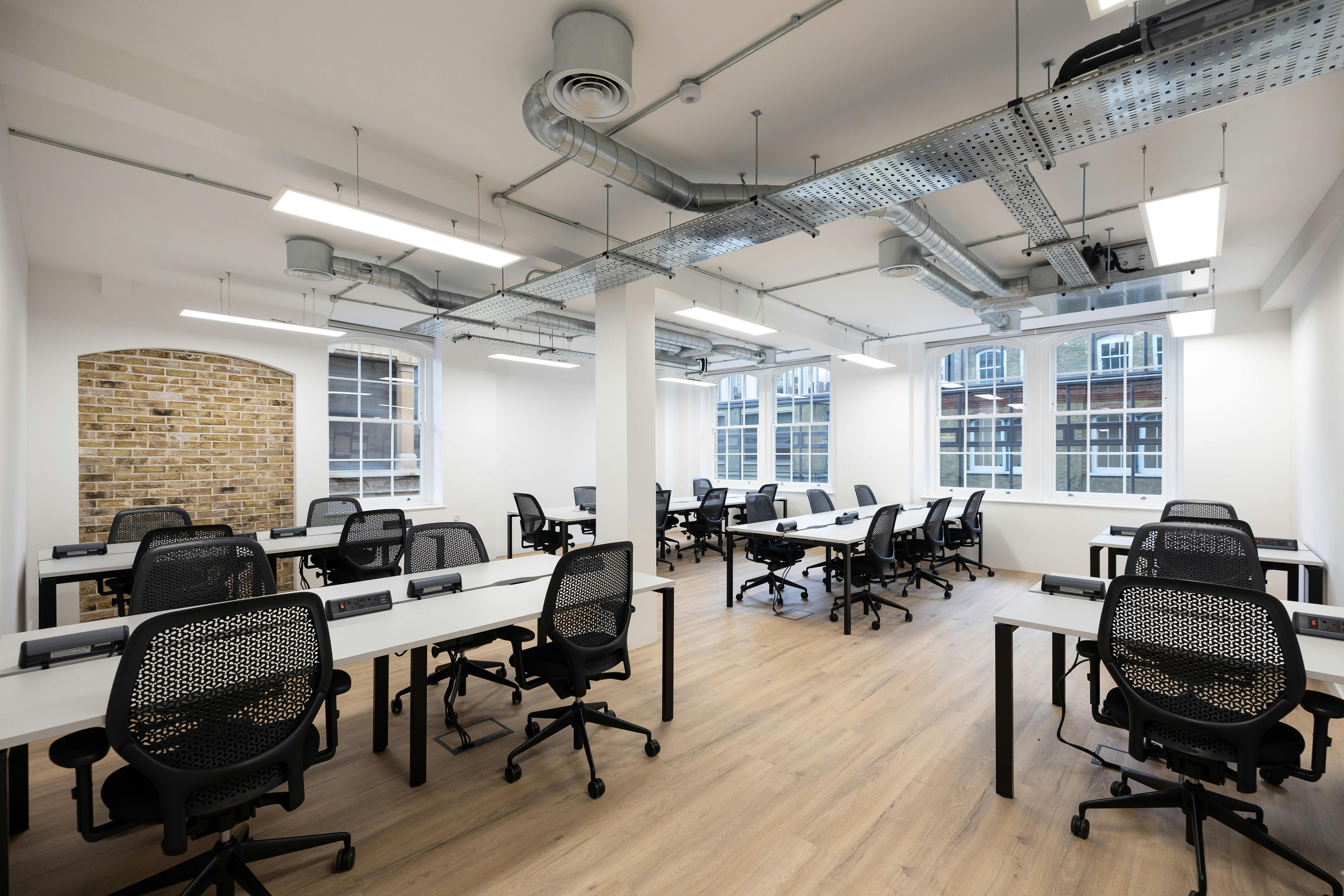 Office To Let, London