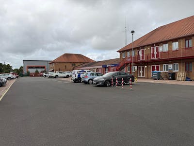27 The Oakwood Centre, Havant, Business Park / Industrial / Office / Warehouse For Sale - WhatsApp Image 2026-04-29 at 13.45.19 (1).jpeg
