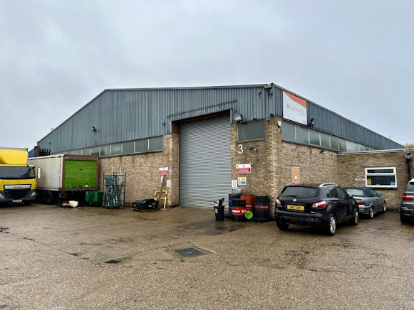 Unit 3 Albone Way, Biggleswade, Industrial Lease Assignment - Image 1