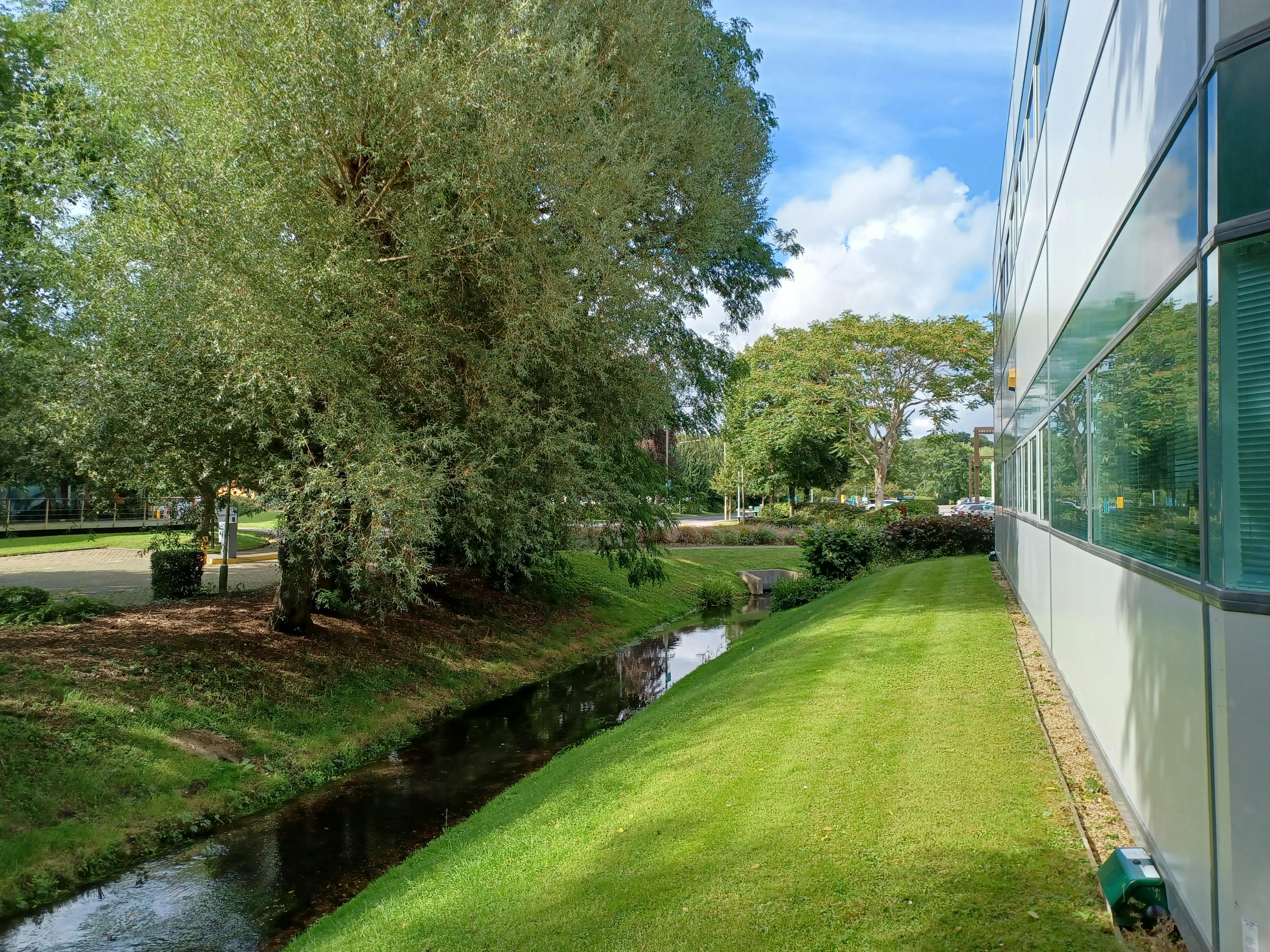 Office in Newbury - photo 2