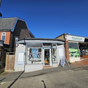 2 Station Approach, Heathfield, Office / Retail To Let - 20260408_092609_resized.jpg