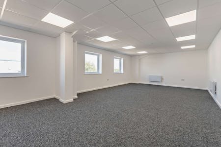 Unit 5A-5B East & Unit 5B West, Roundways Industrial Estate, Bournemouth, Industrial To Let - 8660223interior17800.jpg