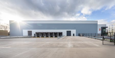 Unit 2 Causeway Central, Lovett Road, Staines-Upon-Thames, Industrial / Warehouse To Let - Two-21.jpg
