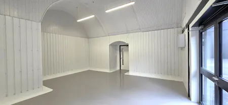 Arch 451, Andre Street, London, Industrial To Let - 20260508_125639 - Edited.jpg