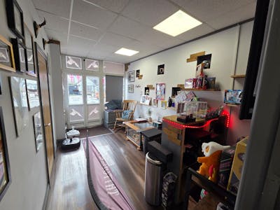 339 Eastwood Road North, Leigh-on-Sea, Retail To Let - WhatsApp Image 2026-02-18 at 11.28.36.jpeg