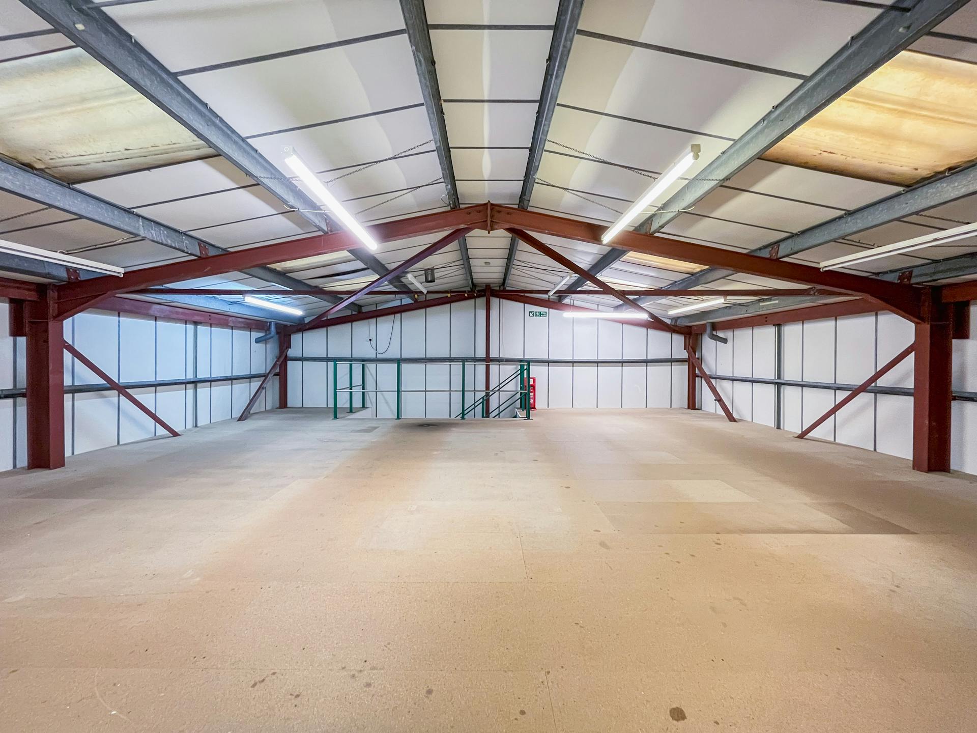 Industrial Unit in Verwood - photo 4