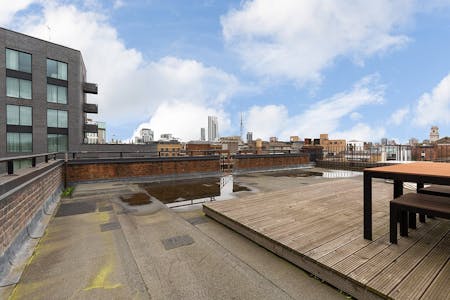Unit 6, 36-42 New Inn Yard, London, Office To Let - D558B71.JPG