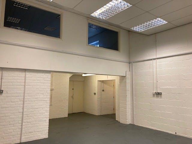 Unit 6 Watchmoor Trade Centre, Camberley, Industrial / Warehouse To Let - Warehouse and office.jpg