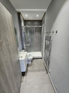 Unit 1-2, James Street, Manchester, Leisure / Office To Let - 20260116_131608.jpg