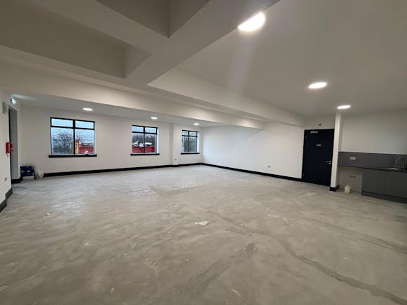 1 Burley Place, Burley Business Park, Glasgow, Industrial / Offices To Let - PHOTO-2026-01-13-15-50-26.jpg