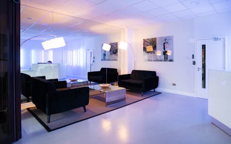 LUx Offices at Victory House, Chobham Street, Luton, Flex Office / Hot Desk / Managed Office / Office / Serviced Office / Virtual Office To Let - Image 5