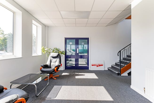 First Floor, Marine House, Cookham Bridge, Offices To Let - 95149_D B Marine Cookham Bridge (12).jpg