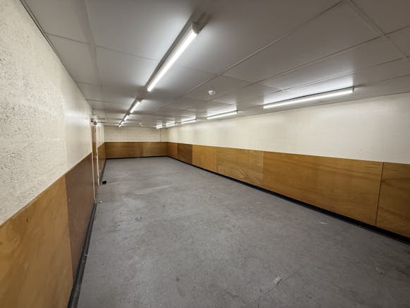 Unit 25, West Rivergate Shopping Centre, Peterborough To Let - 1st Floor Storage.jpg