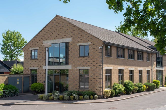 Unit 1, The Courtyard, Bracknell, Offices To Let - Unit 1 the Courtyard Bracknell 1.jpg