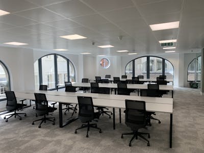 10 Eastcheap, London, Office To Let - IMG_6458.jpg