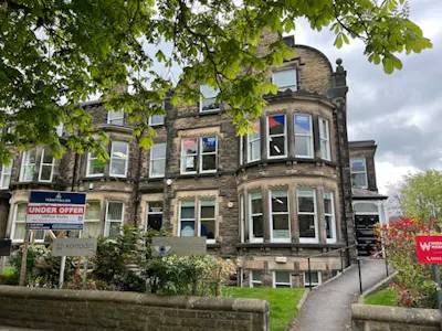 6 Victoria Avenue, Harrogate, Office To Let - 6 Victoria Avenue
