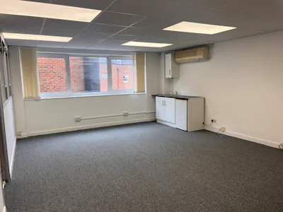 Merritt House, Amersham, Office To Let - 20260617_152721456_iOS.jpg