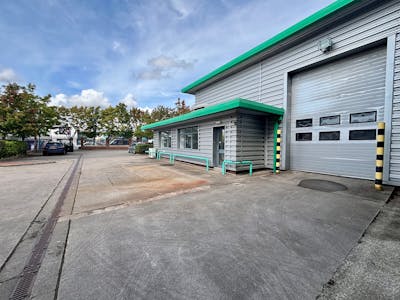 Unit 6, Tagomago Business Park, Cardiff, Industrial To Let - 6 Tagomago 16.jpg