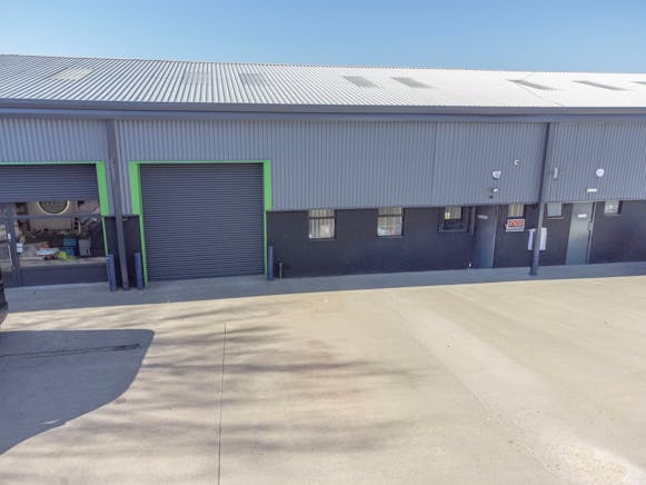 Unit 4 Sunbeam Industrial Estate, Park Royal, Industrial / Warehouse To Let - 1_1.jpg