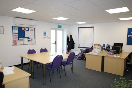 Suite A, 55 Cobham Road, Wimborne, Office For Sale - IMG_8694.JPG