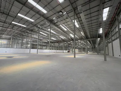 New-Build Grade A Warehouse Facility, Jebel Ali Free Zone, Dubai To Let / For Sale - IMG_4712.jpeg