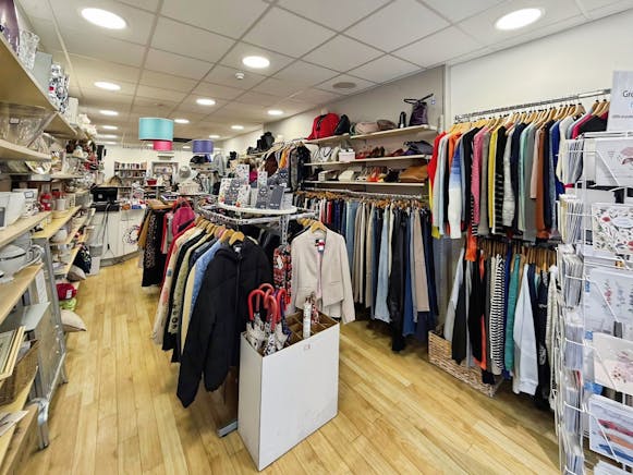 197 High Street, Epping, Retail To Let - 2c5e8450IMG20251010WA0077.jpg