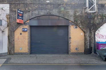 Arch 201, Three Colts Lane, London, Warehouse & Industrial To Let - BET04712_ARCH_201_THREE_COLTS_LANE_WEB.jpg - More details and enquiries about this property