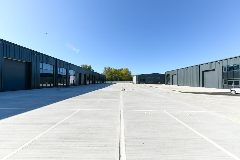 Aylesbury Enterprise Park - AylesburyEnterpriseUnits1-11_HighRes-19.jpg